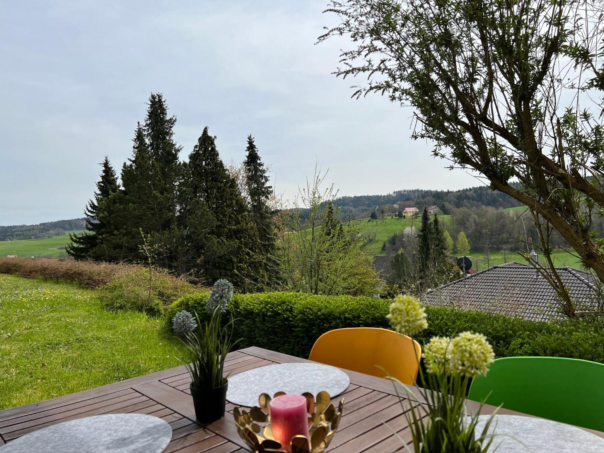 Schoene Ferienwohnung In Stockach Luaran gambar